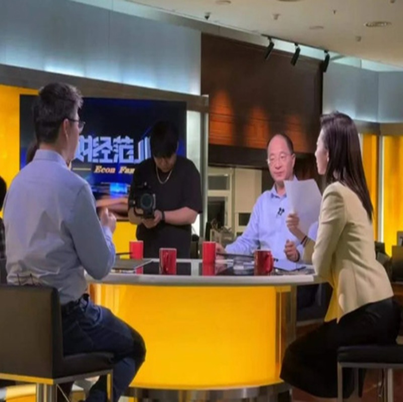 How do the new generation of young people manage their emotions@ lou zhongping's guest on oriental tv's 